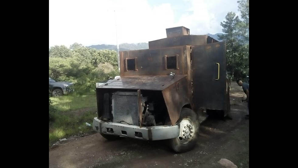 #Video Presunto vehículo blindado de 'El Carrete' en Guerrero - camion-blindado-el-carrete-guerrero