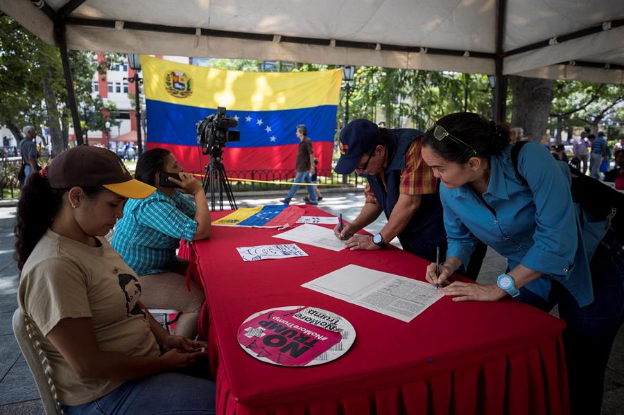 Continúa campaña "No más Trump" pese a contactos entre Venezuela y EE.UU. - campana-no-mas-trump-venezuela