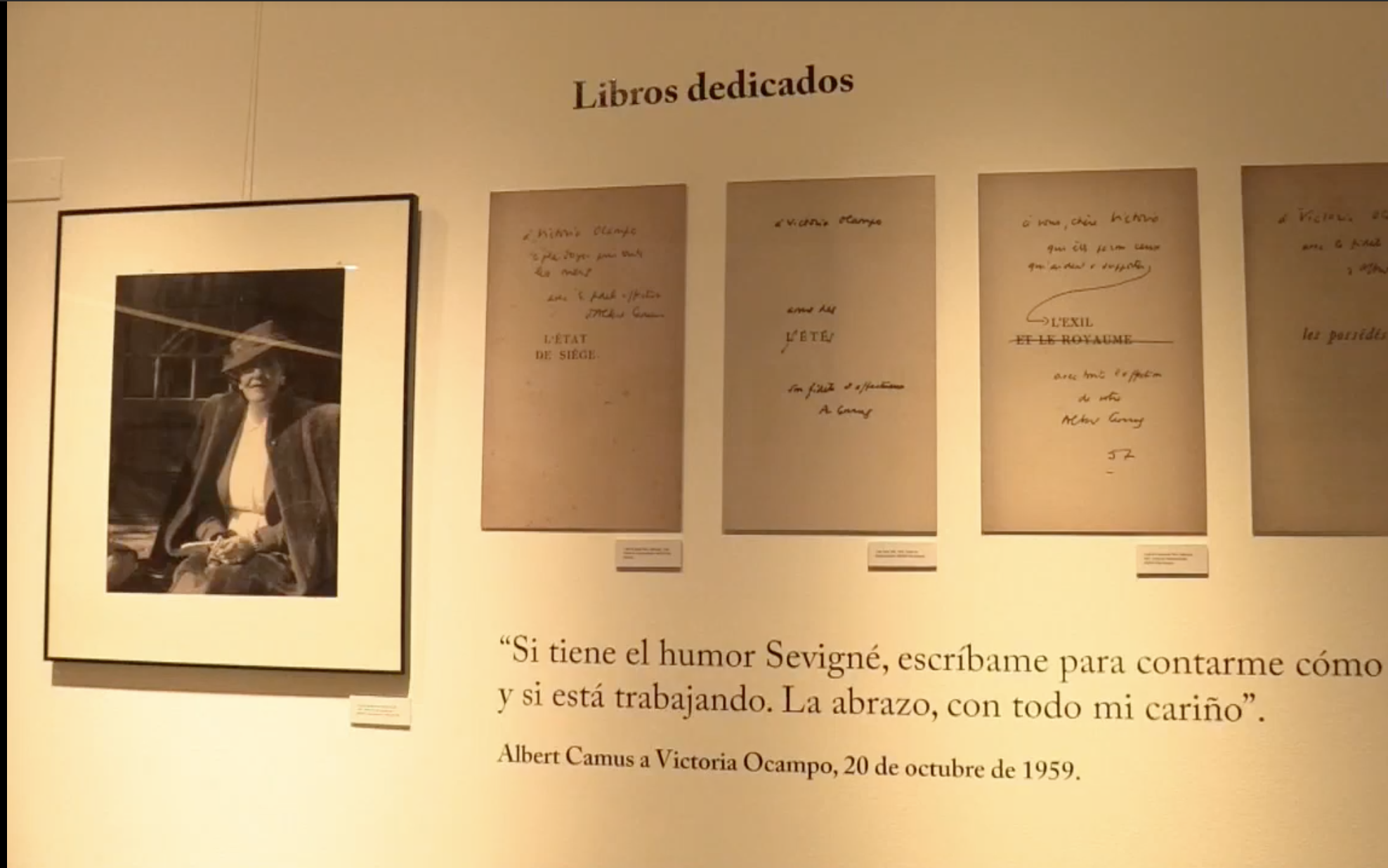 Manuscrito de “La Peste” de Camus, tan actual como en 1947