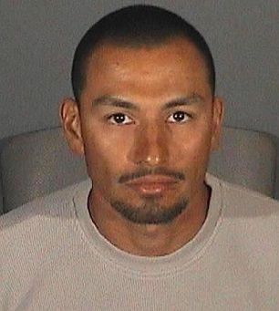 FBI busca en México a 12 sospechosos de crímenes violentos - cesar-villareal