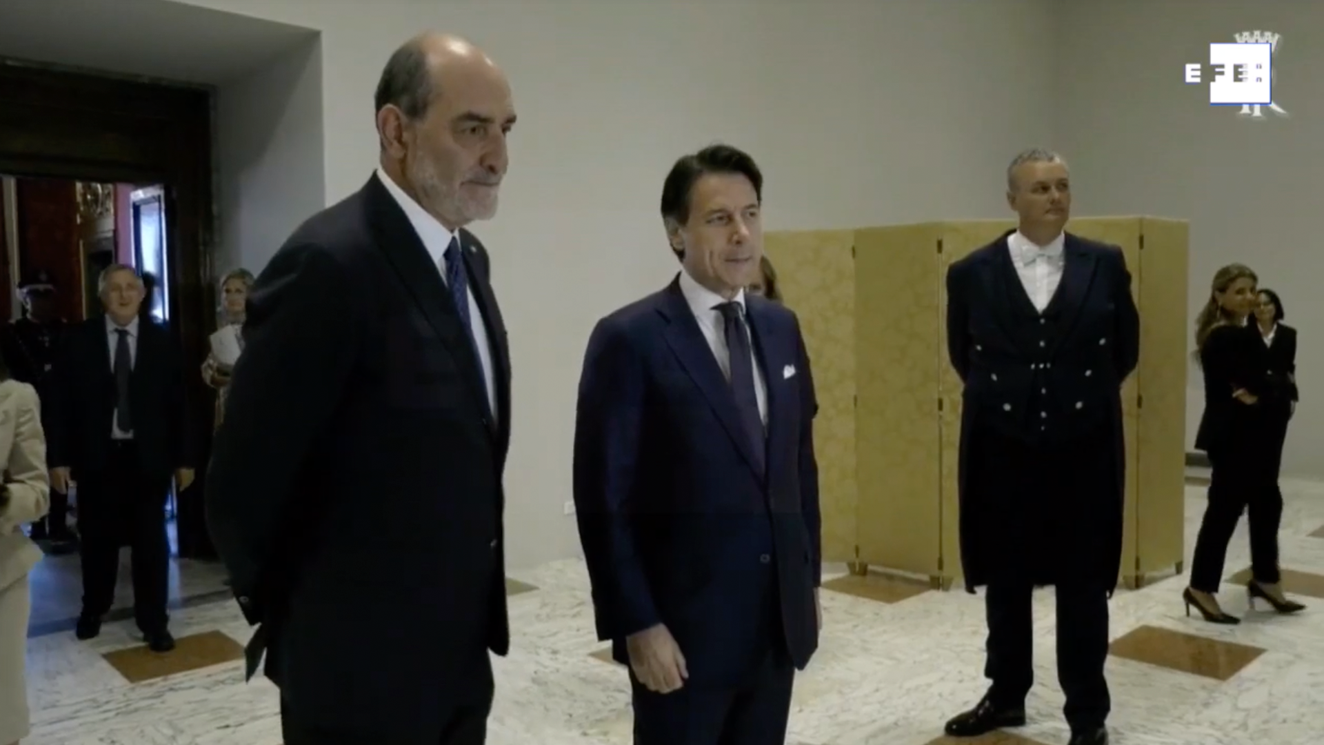 El presidente italiano encarga a Conte que forme un nuevo gobierno