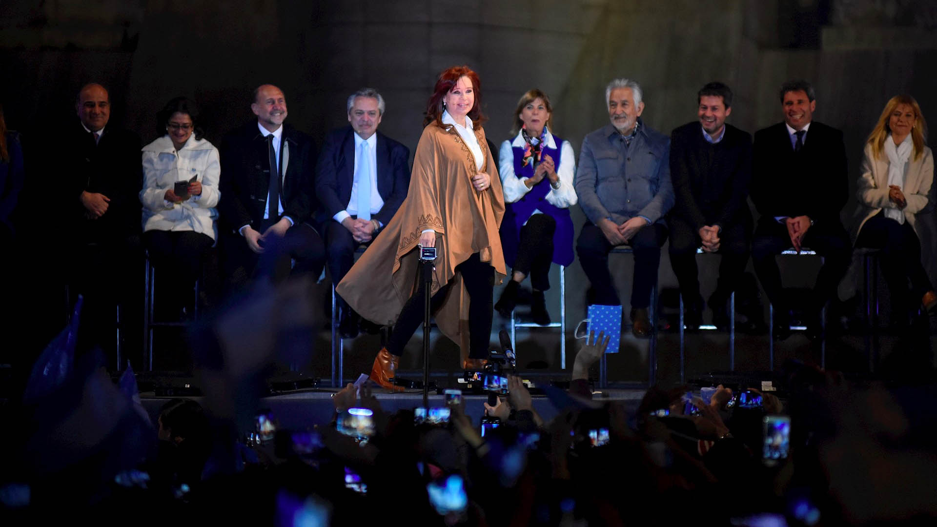 Cristina Fernández regresa al centro de la escena electoral en Argentina Cristina Fernández regresa al centro de la escena electoral en Argentina