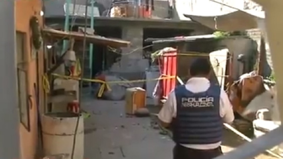 Explosión por acumulación de gas lesiona a familia en Nezahualcóyotl