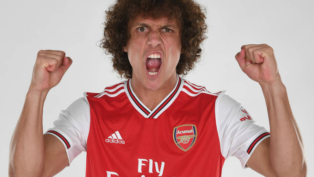Arsenal contrata al central brasileño David Luiz