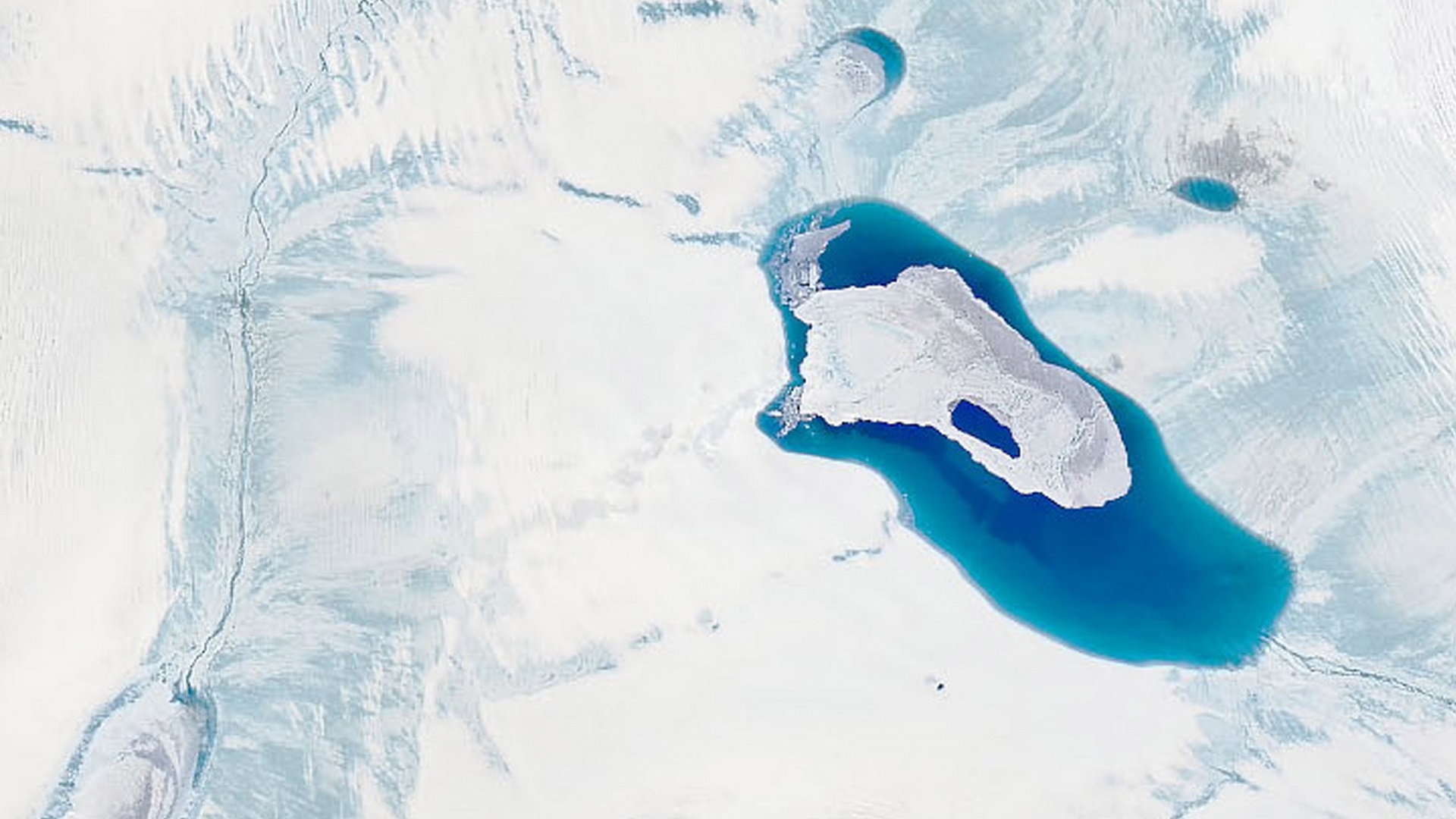 Ola de calor acelera deshielo en Groenlandia