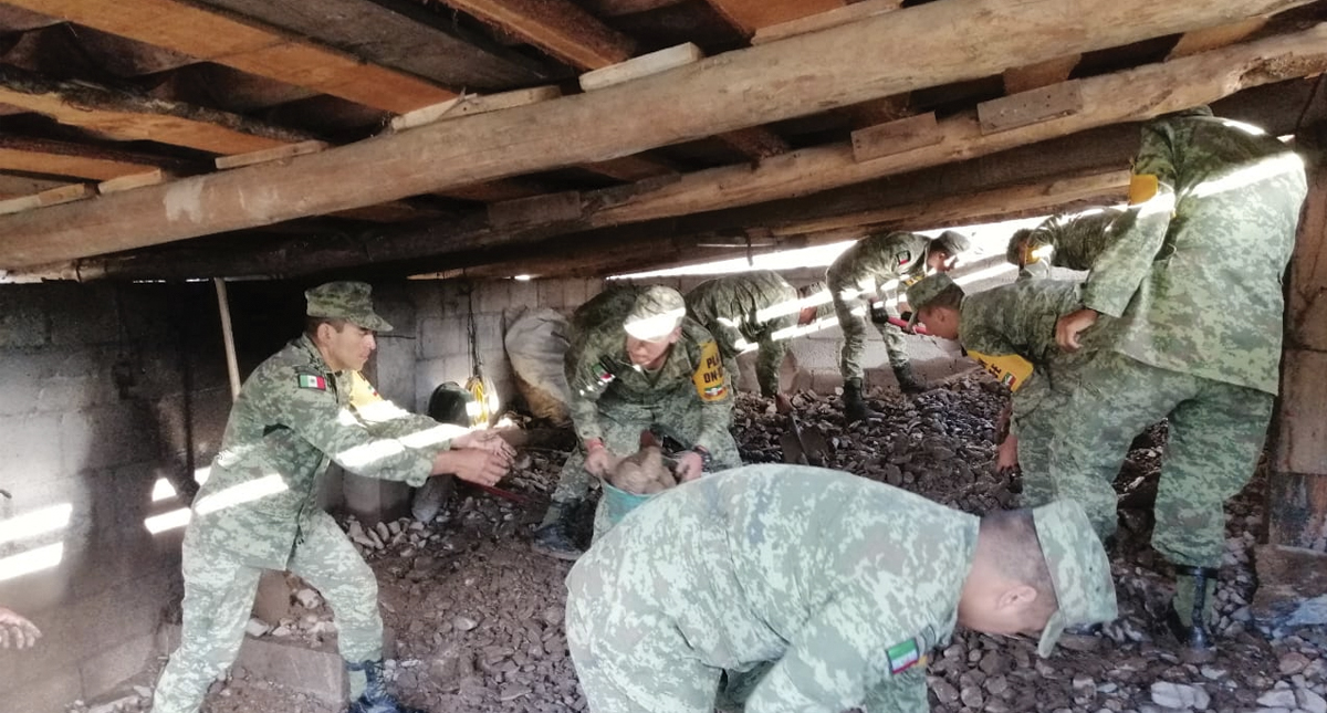 Aplican Plan DN-III-E por deslave en Acultzingo, Veracruz