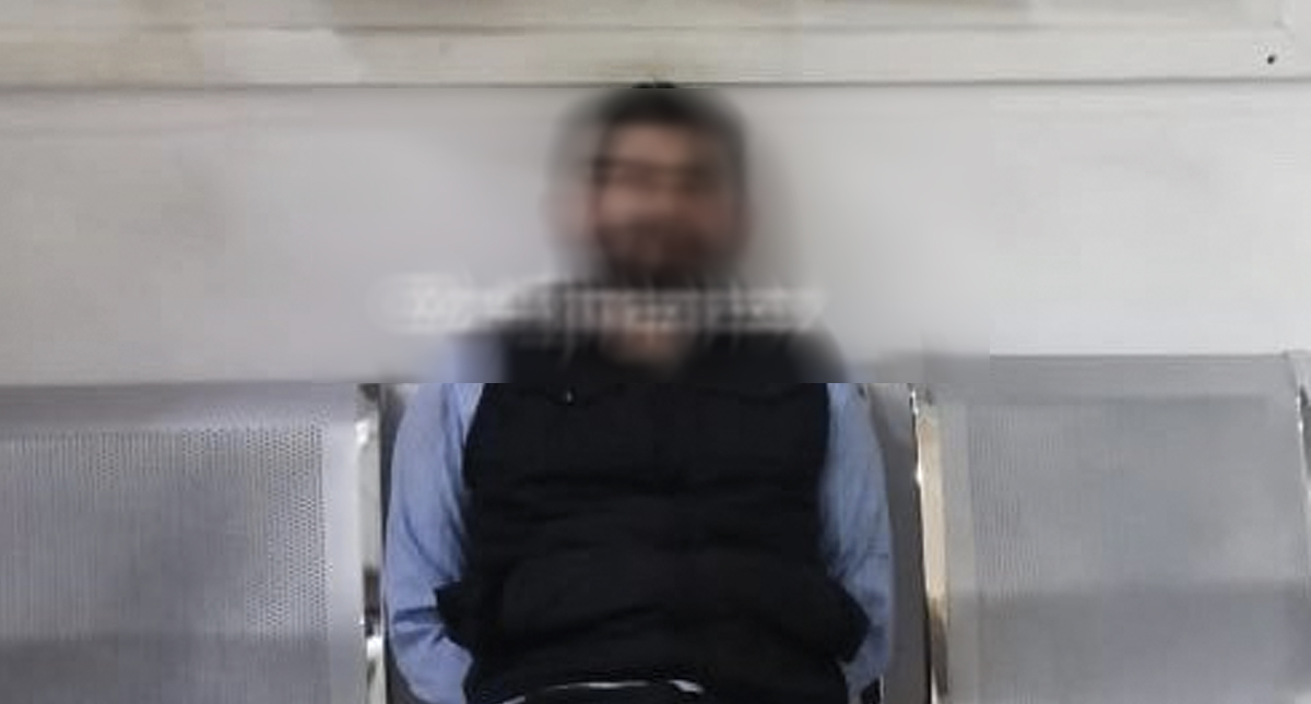 Hombre muerde a policía para evitar ser detenido