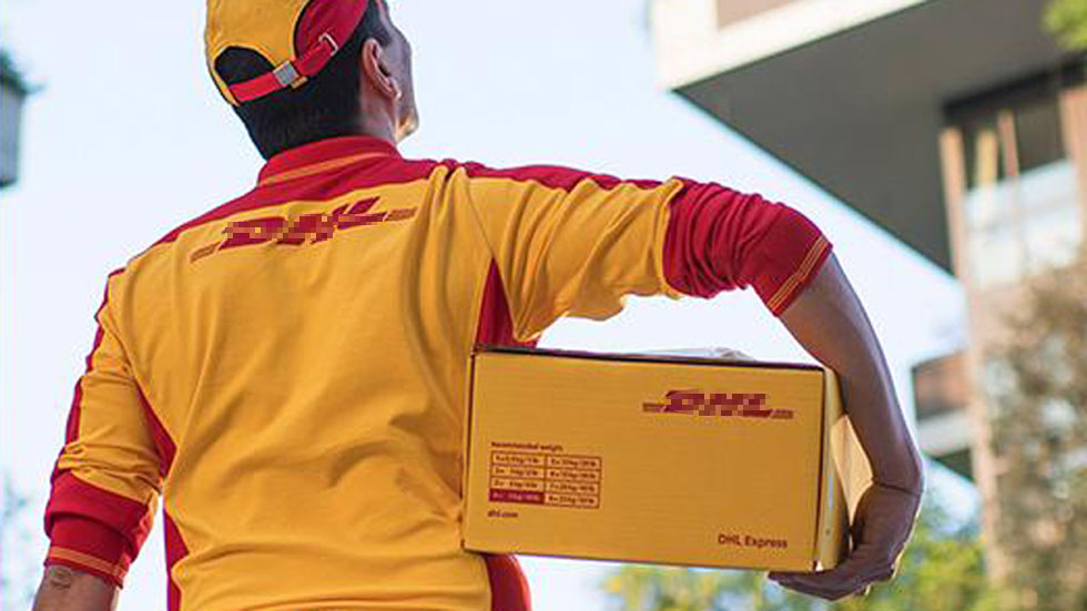 Bajan ingresos por bienes y servicios privados no financieros