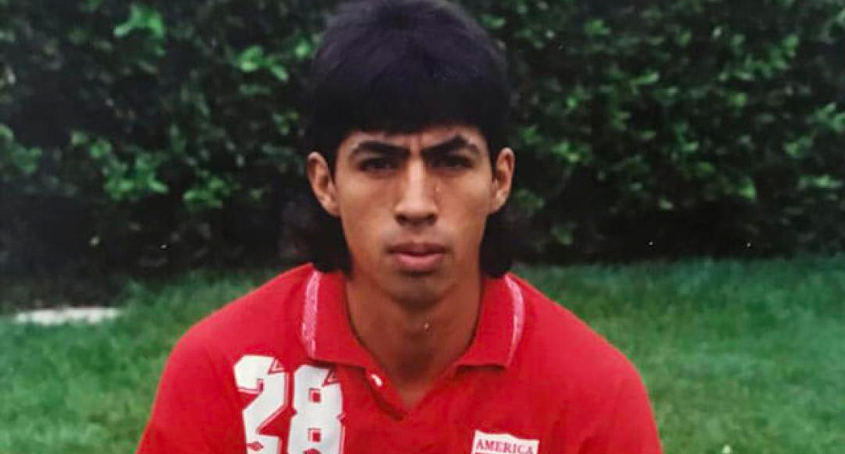 Murió el exfutbolista colombiano Diego Tello