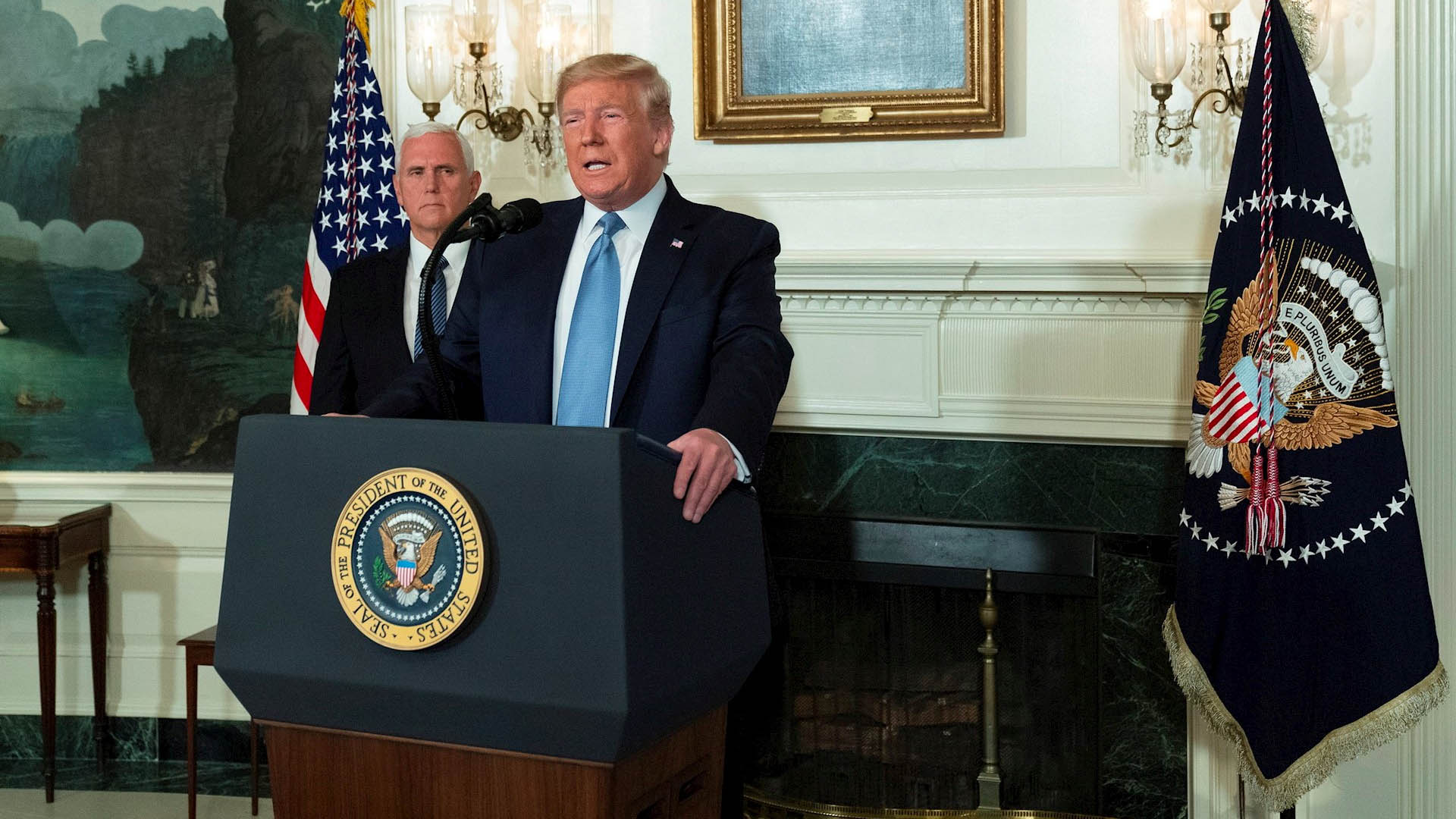 Trump impone bloqueo total a propiedades de Venezuela en Estados Unidos