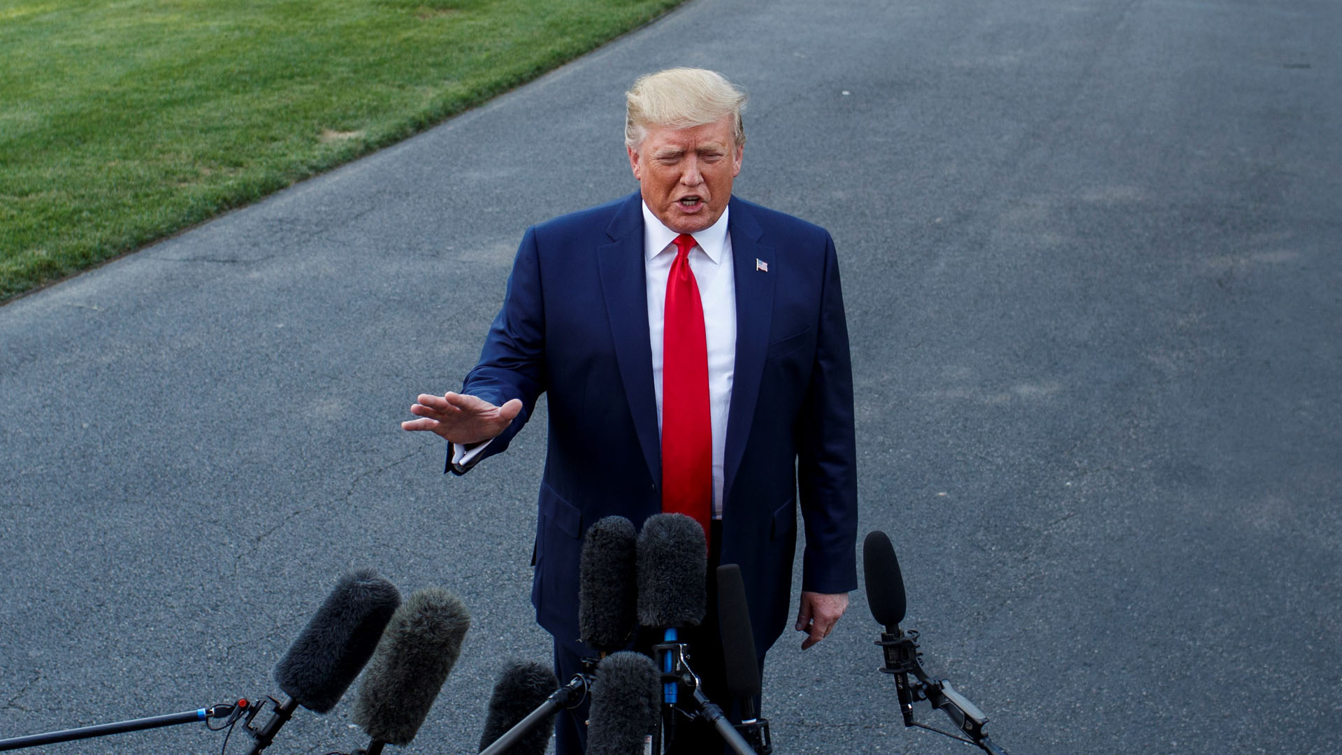 ‘El odio no tiene cabida’ en EE.UU.: Trump al condenar tiroteos