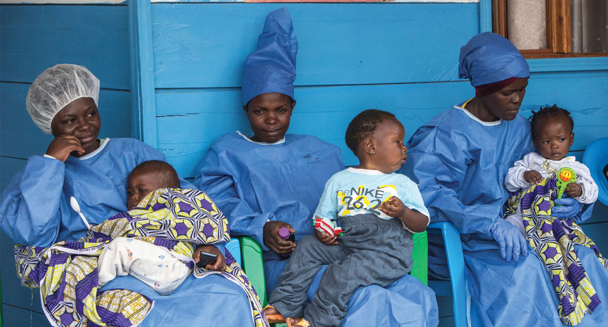 Al menos mil 380 niños huérfanos por ébola en El Congo