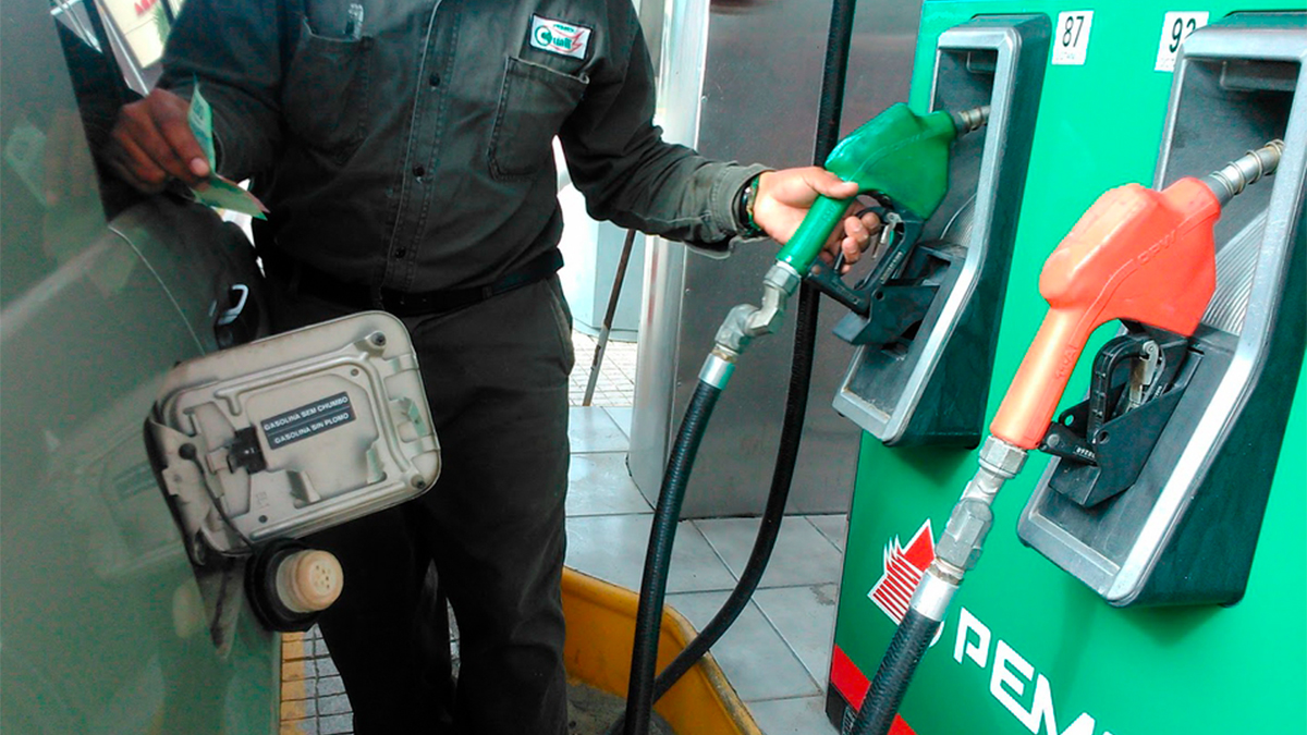 Hacienda vuelve a retirar el estímulo fiscal a la gasolina Premium