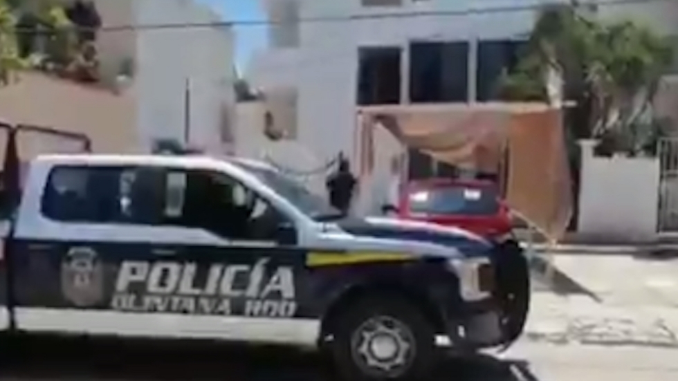 Sujeto toma como rehén a turista en Cancún