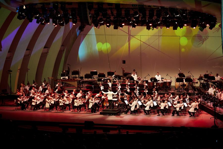 Bandas militares de todo el mundo se reúnen en Edimburgo - festival-militar-edimburgo-1