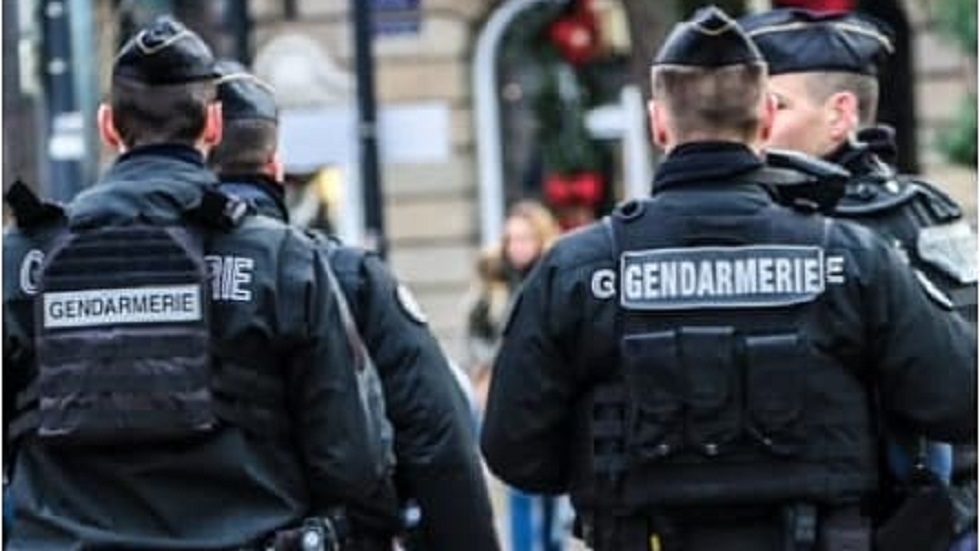 Frustran posible agresión a gendarmes en cumbre del G7