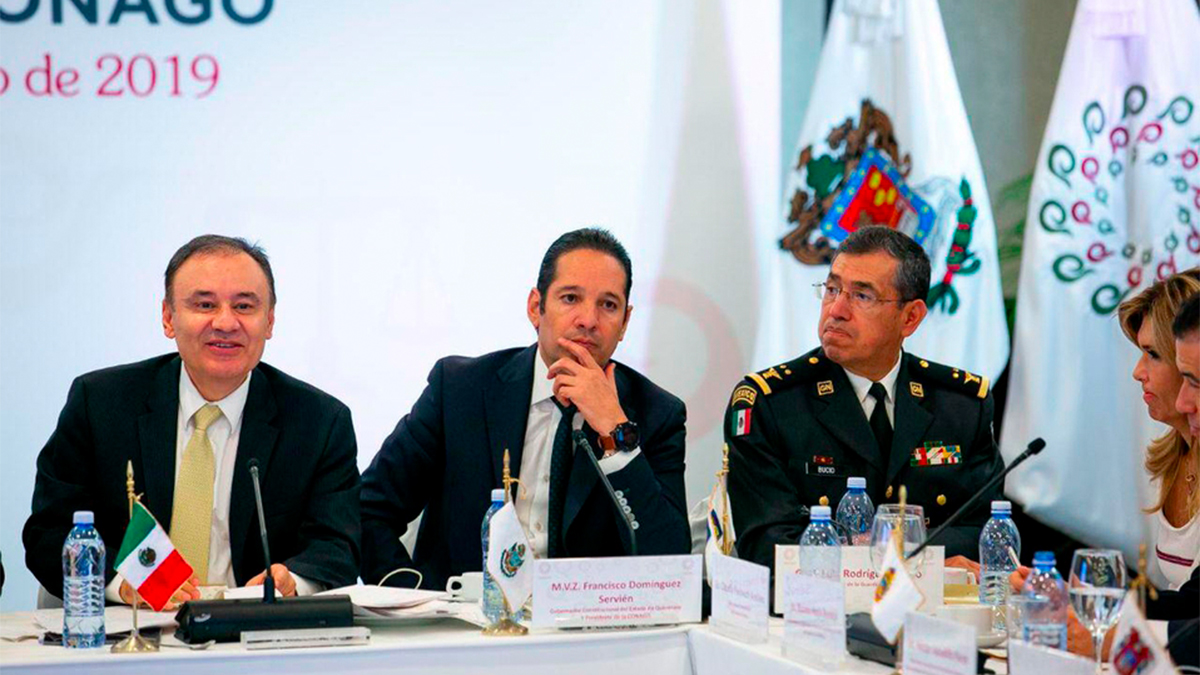 Gobernador de Querétaro se reúne con gabinete de seguridad