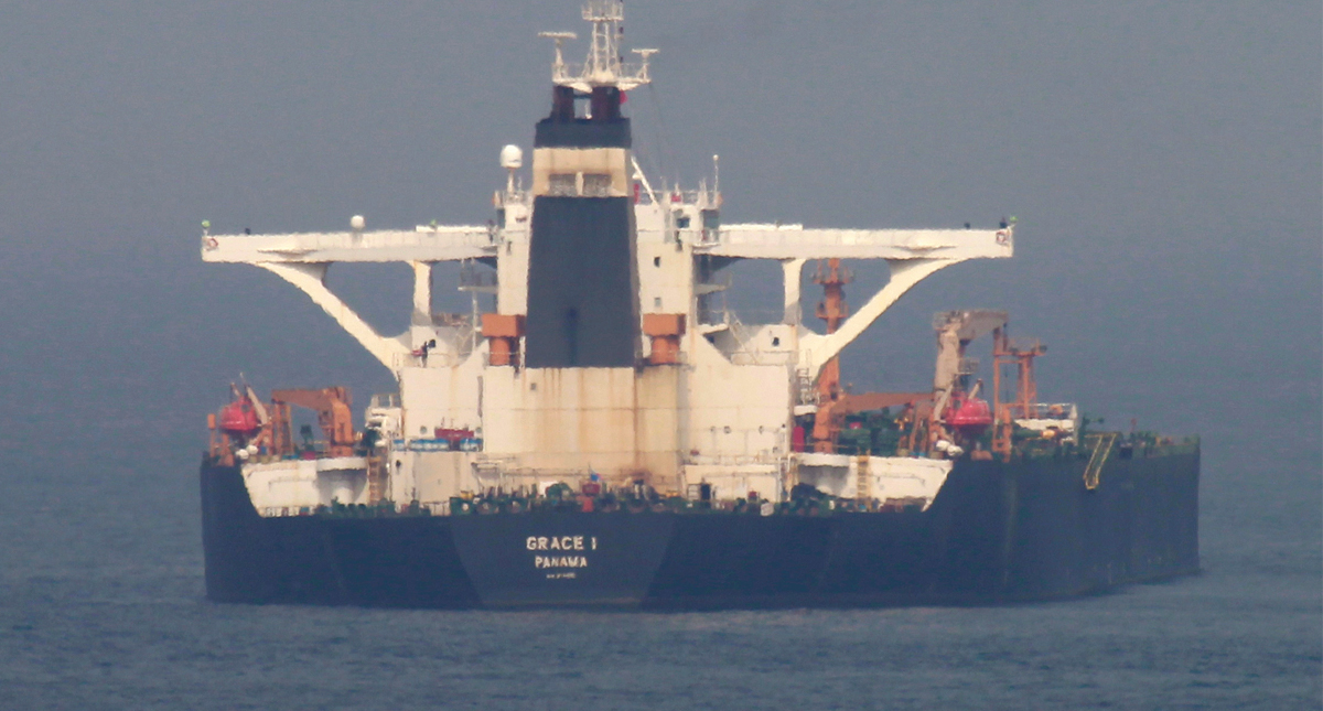 EE.UU. ordena incautación del petrolero iraní liberado por Gibraltar