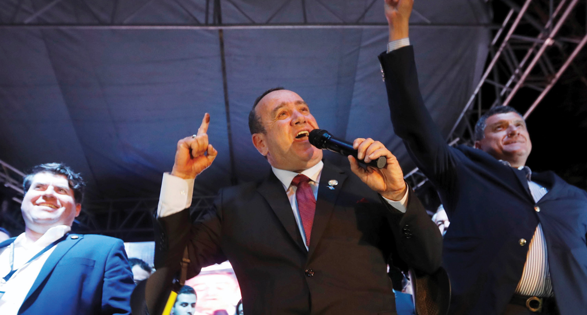 México felicita a presidente electo de Guatemala