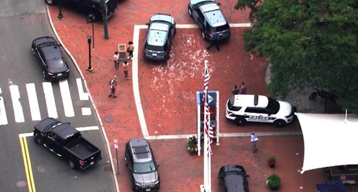 Detienen en inmediaciones de Harvard a presunto parricida