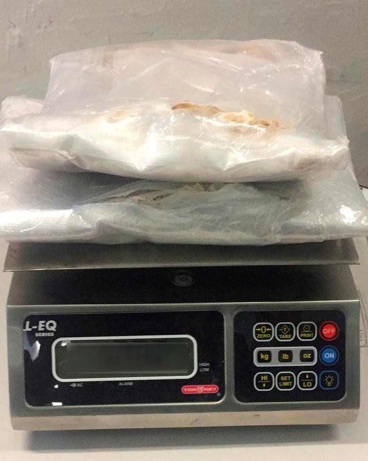 Detienen a hombre con heroína pegada en su espalda en Tijuana - hombre-heroina-tijuana