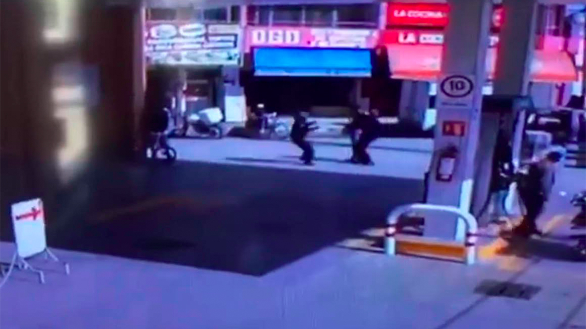 Hombre roba automóvil con arma de juguete y desata persecución en SLP