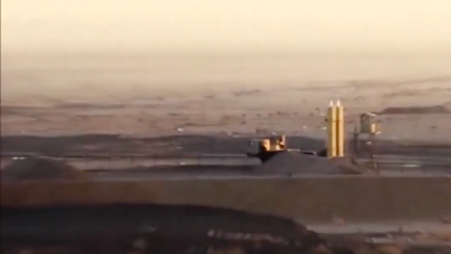 Irán presenta un nuevo sistema de defensa aérea de largo alcance