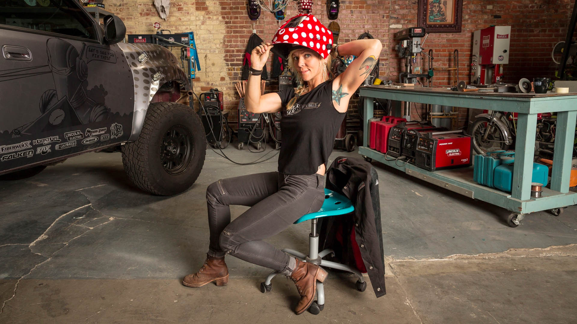 Muere piloto Jessi Combs al intentar romper récord de velocidad Muere piloto Jessi Combs al intentar romper récord de velocidad