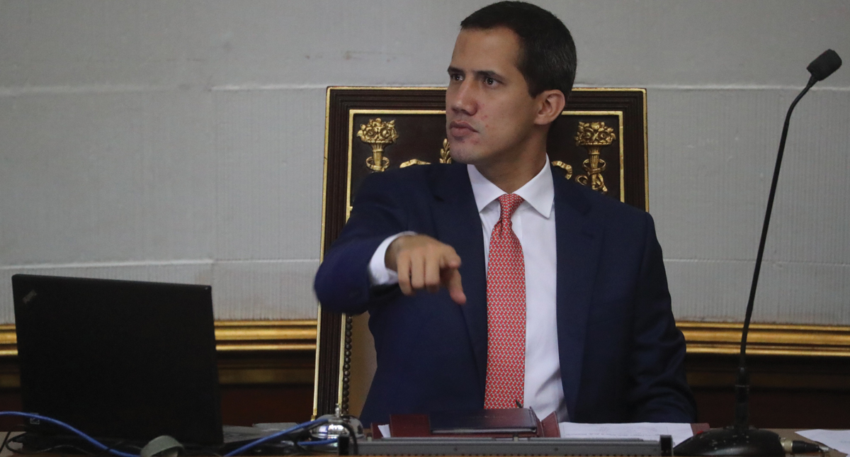 Juan Guaidó defenderá el Parlamento con ofensiva política contra Maduro