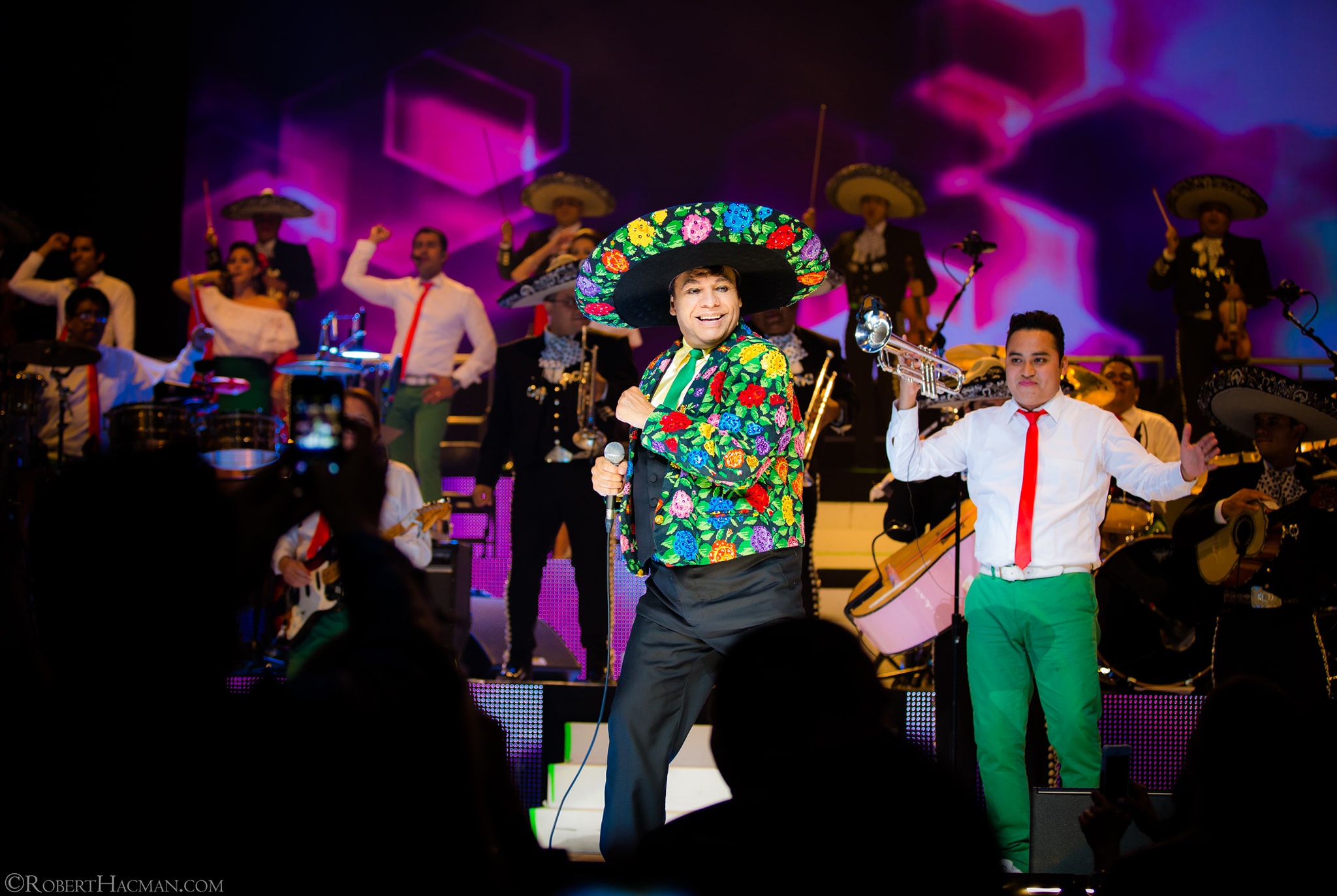 A tres años de la muerte de Juan Gabriel