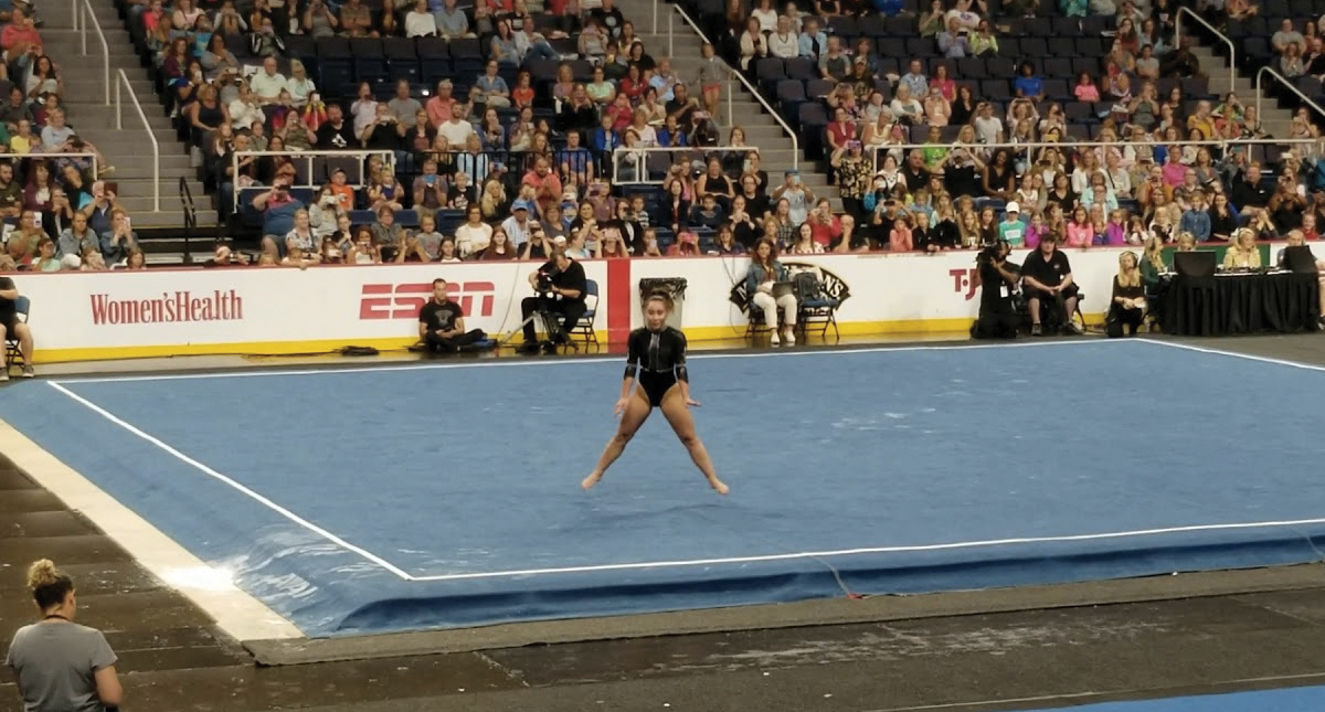 #Video Katelyn Ohashi vuelve a obtener un 10 en rutina #Video Katelyn Ohashi vuelve a obtener un 10 en rutina