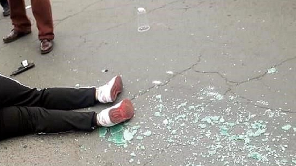 Conductor balea a ladrón que intentó robarle un Camaro en Ecatepec