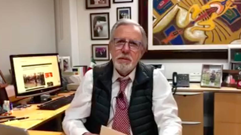 López Obrador debe regresar al Congreso