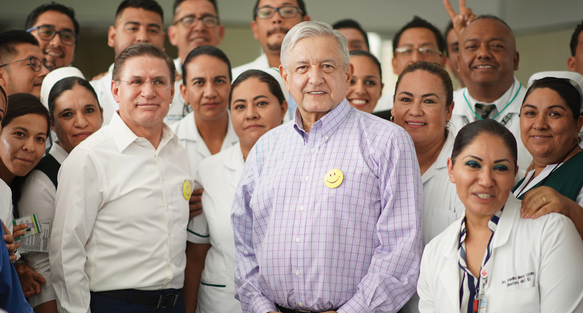 “Ni un paso atrás”: López Obrador a campesinos que realizan bloqueos
