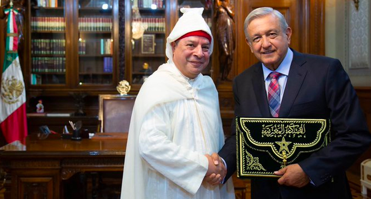 López Obrador recibe cartas credenciales de nuevos embajadores