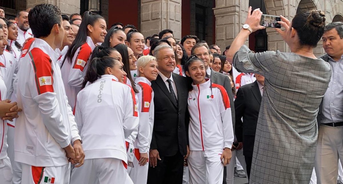 AMLO felicita a atletas por histórica participación en Panamericanos 2019