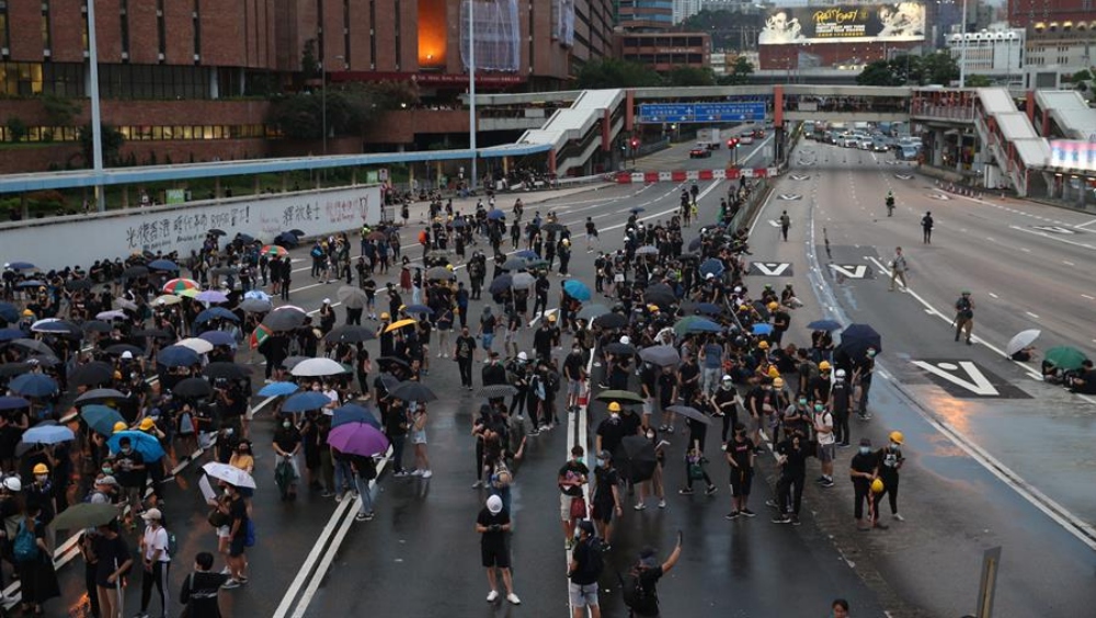 Manifestantes retoman Hong Kong por noveno fin de semana consecutivo