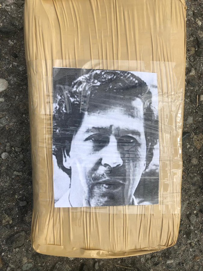 Incautan 1.6 toneladas de mariguana marcada con caras de Escobar y Bin Laden - mariguana-escobar