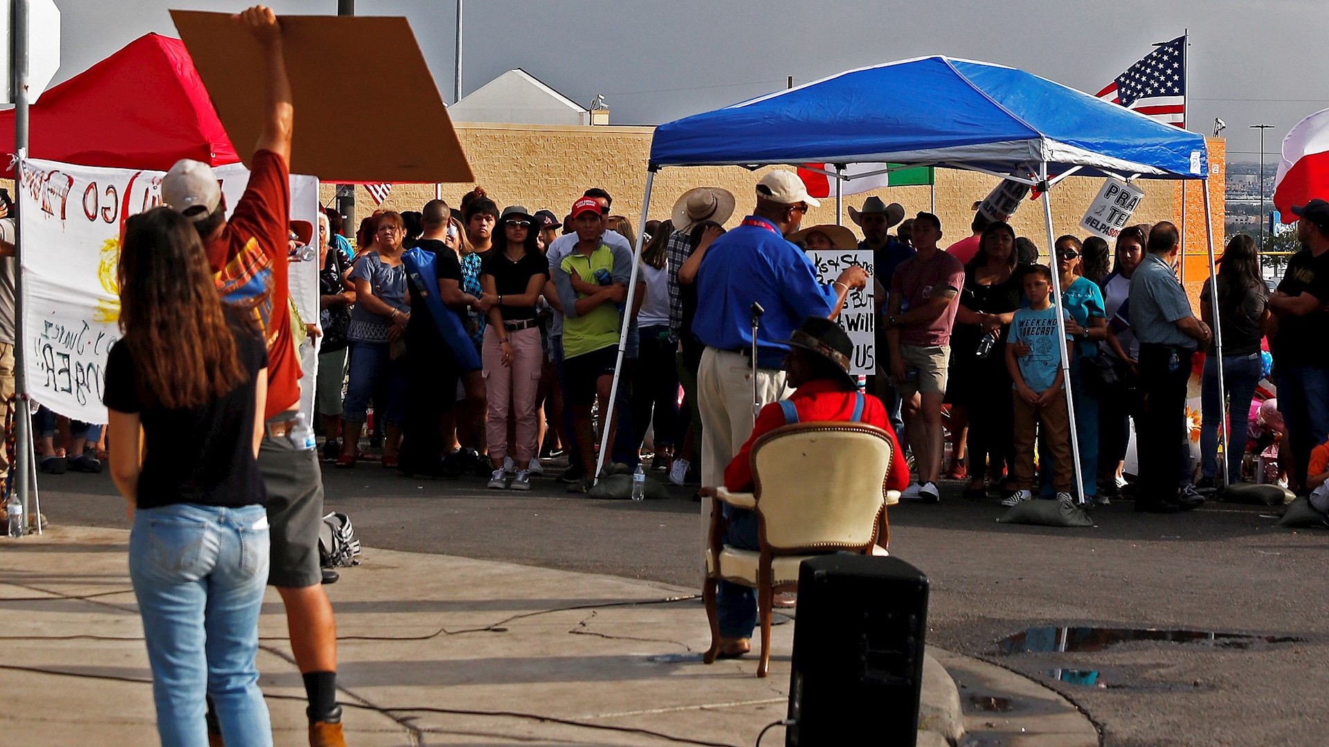 Mexicanos evitan viajar a El Paso ante el temor de nuevos ataques