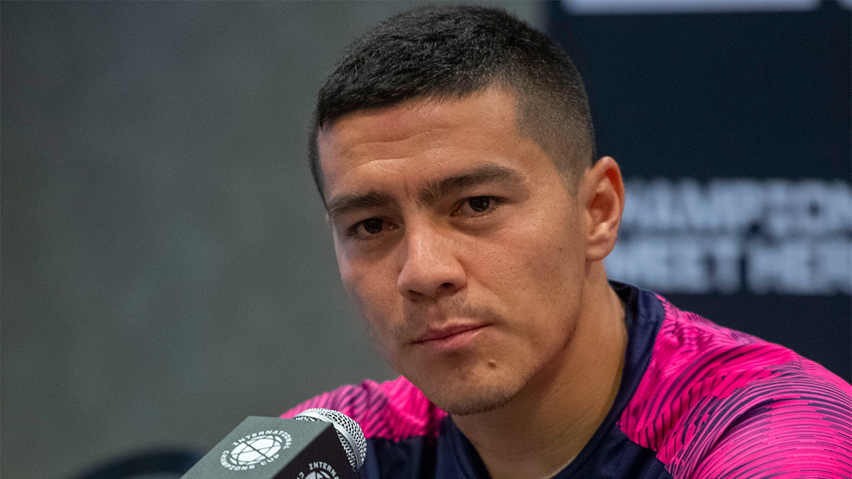 Michael Pérez causa baja con Chivas