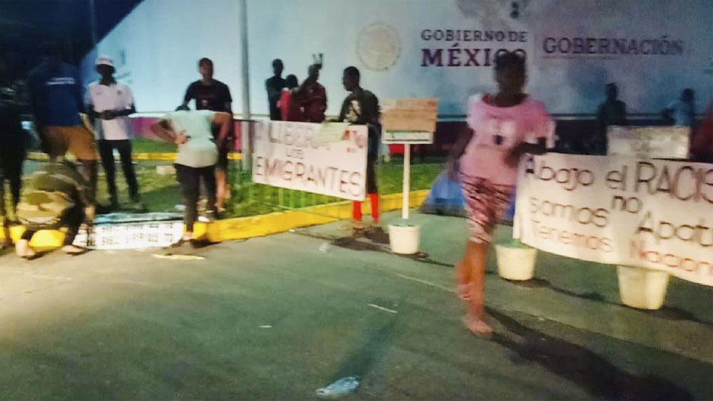 Denuncian redadas y maltrato a migrantes en albergue de Chiapas