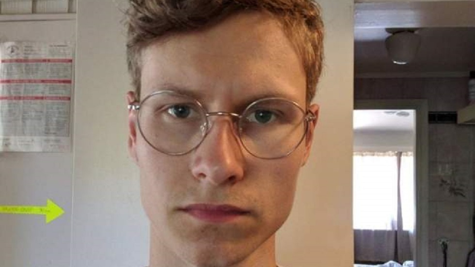 Tirador de mezquita en Noruega rechaza cargos de homicidio