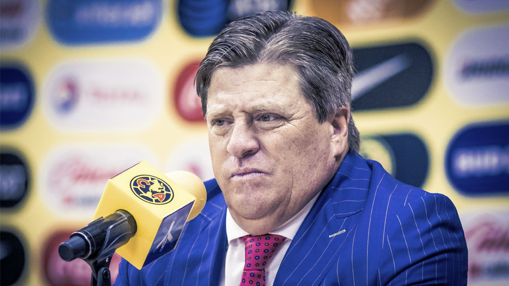 Miguel Herrera amenaza a sus jugadores tras empate contra Pachuca