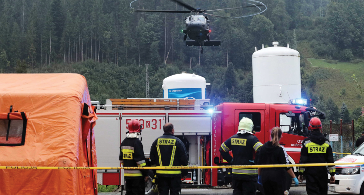 Tormenta eléctrica deja cinco muertos y 89 heridos en Polonia - polonia-turistas-rayo