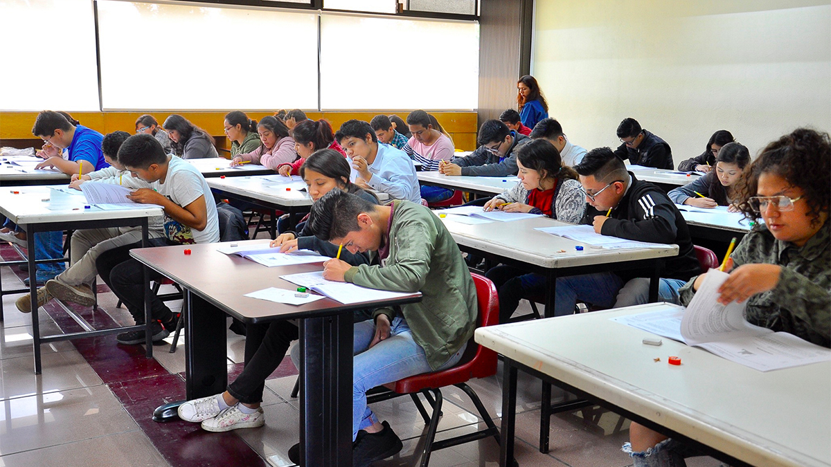 SEP ofrece 25 mil lugares a rechazados por universidades