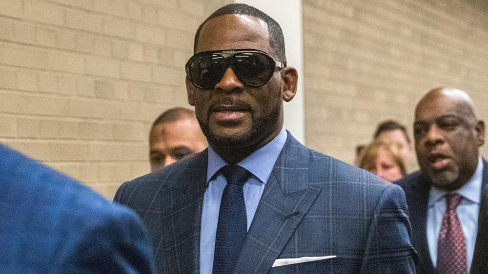 Defensa de R. Kelly llama ‘groupies’ a supuestas víctimas de abusos