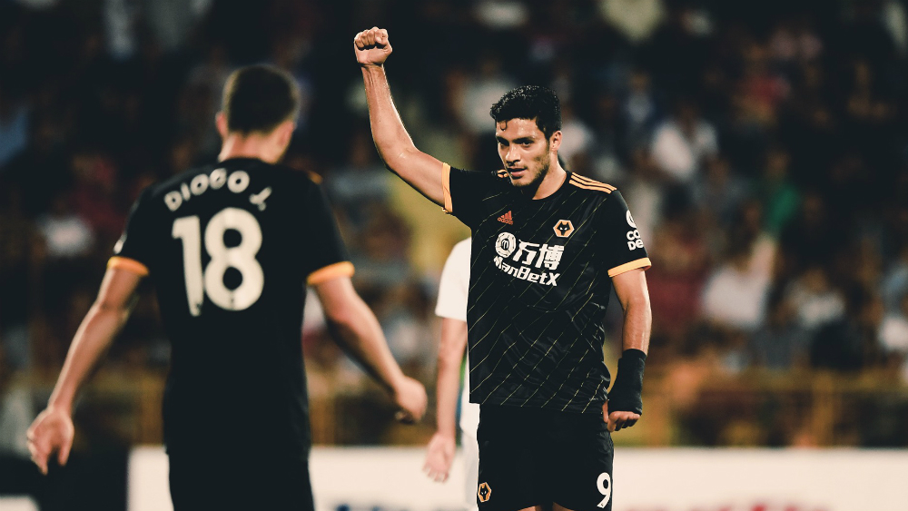 Nuevo doblete de Raúl Jiménez con Wolverhampton