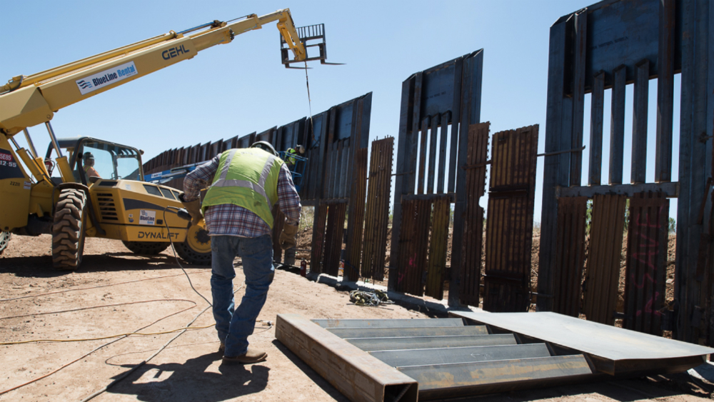 Masacre de familia LeBarón demuestra necesidad de un muro: Trump