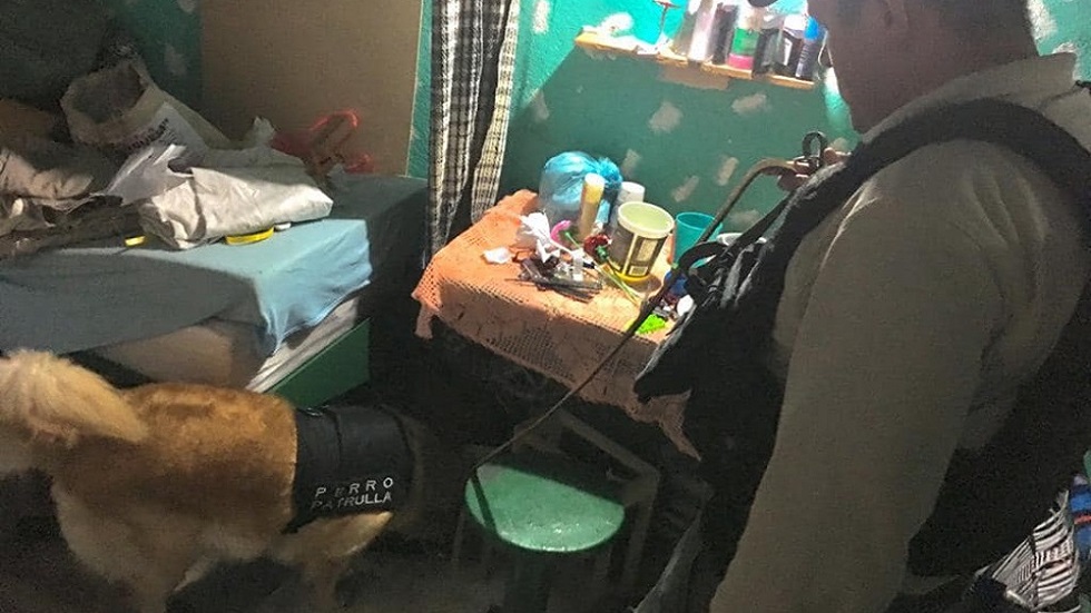 Decomisan pantallas y bocinas en Cereso de Veracruz