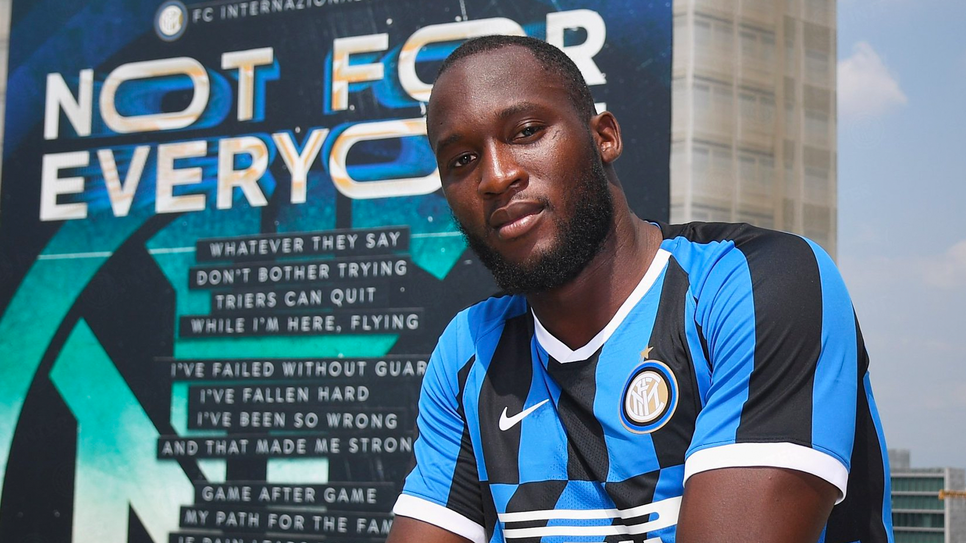 Romelu Lukaku llega oficialmente al Inter de Milán